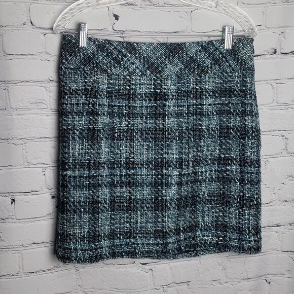 LOFT Dresses & Skirts - LOFT Skirt‎